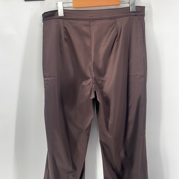 Aritzia Brown Women's Pants - Picture 11 of 14